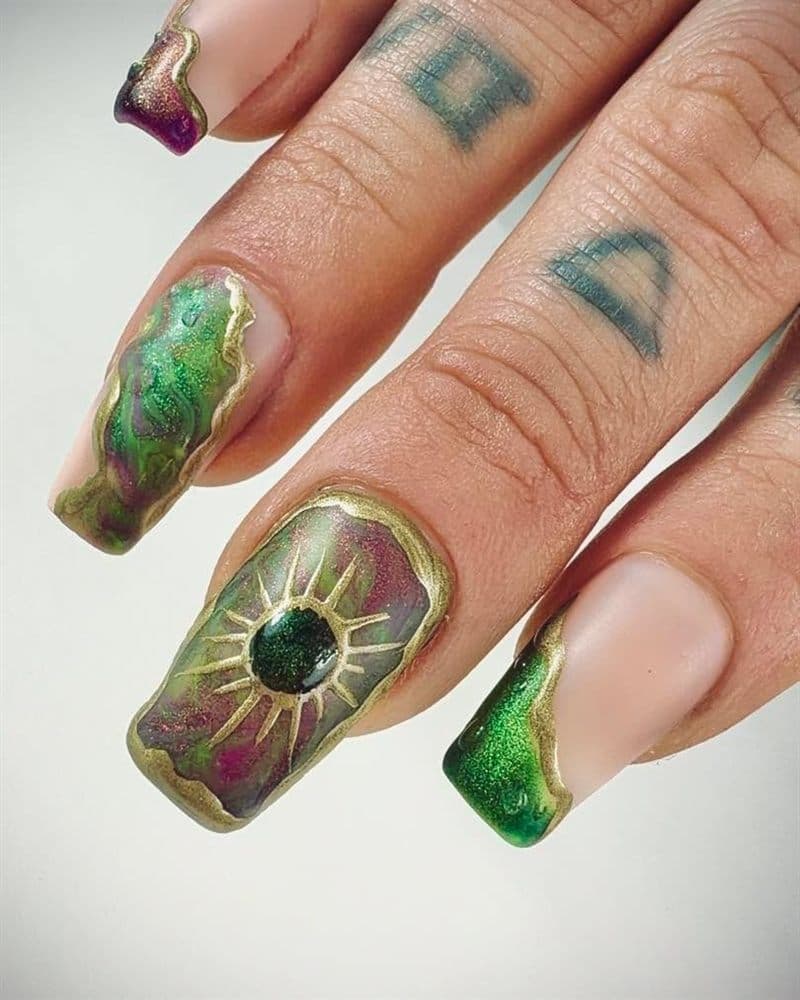 Manicura realizada en Ribeira por Yazmin Reyes 3